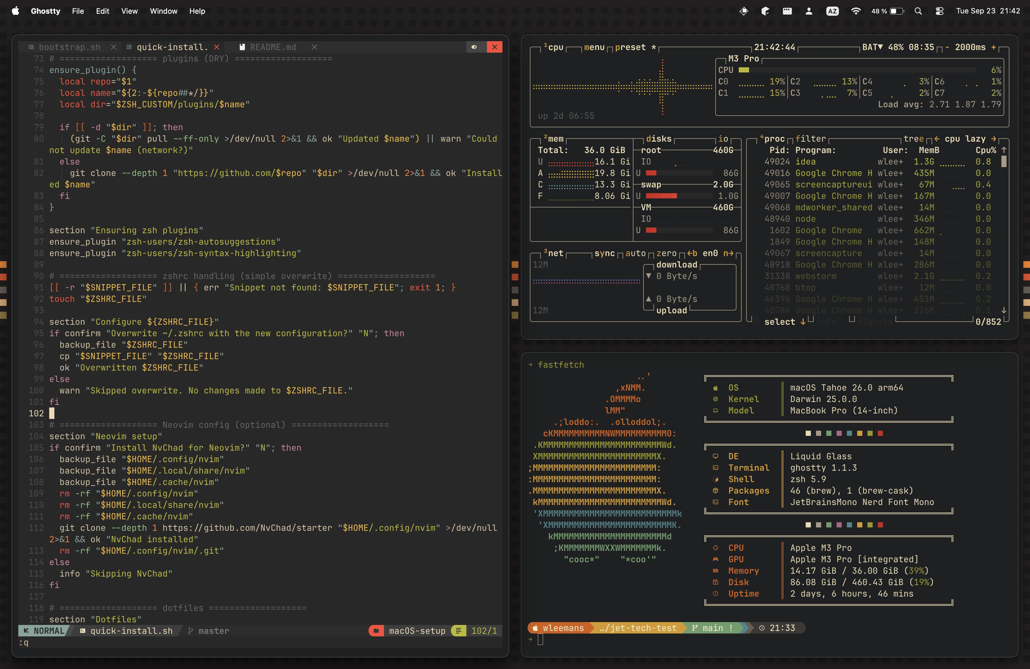 Mes bureaux sous le thème Gruvbox : terminal, éditeur et navigateur dans les mêmes tons chauds